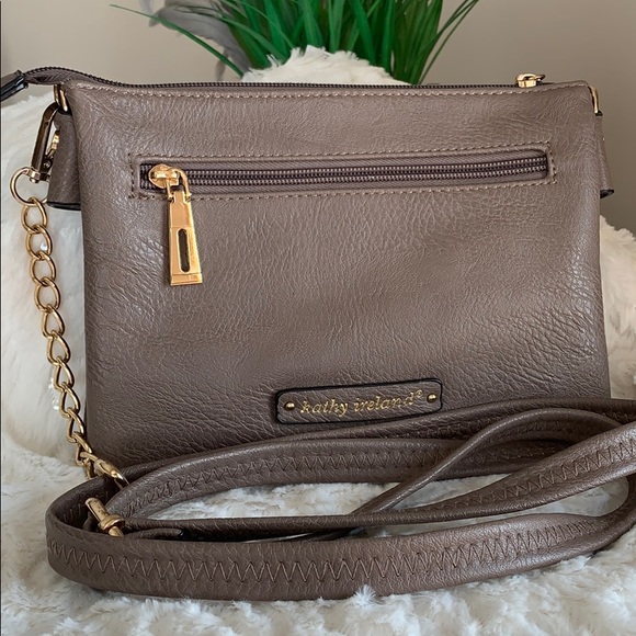kathy ireland Bags Kathy Ireland Taupe Crossbody Bag Poshmark